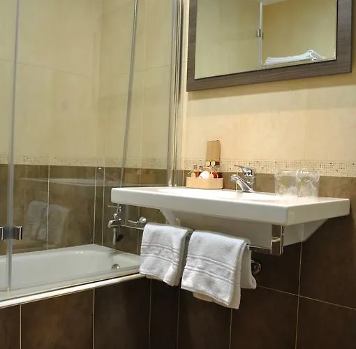 ゲストハウス La Tortuga Santoña